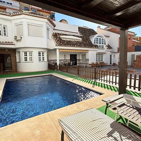 Villa Casa Vega Фуeнхирола Екстериор снимка