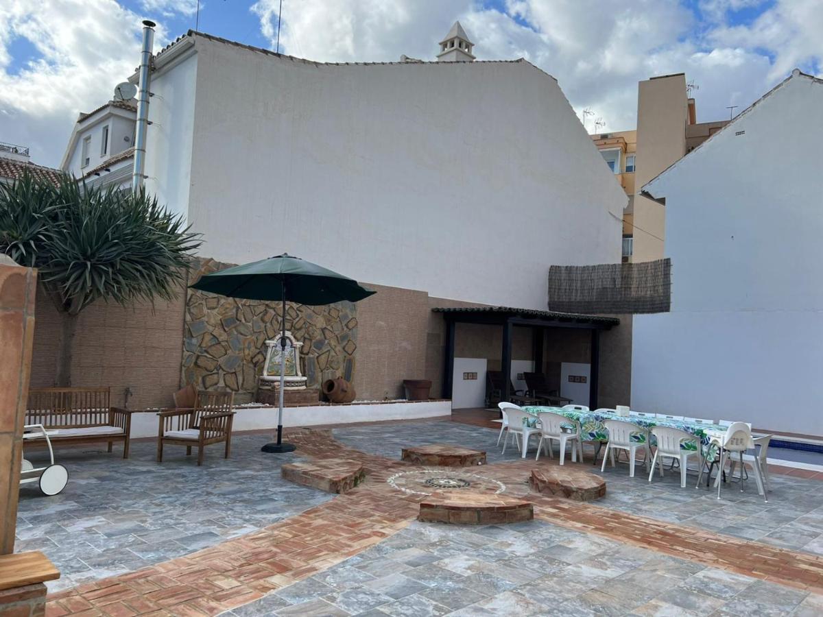 Villa Casa Vega Фуeнхирола Екстериор снимка