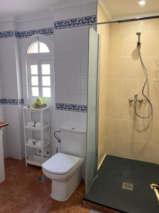 Villa Casa Vega Фуeнхирола Екстериор снимка