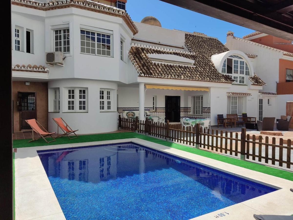 Villa Casa Vega Фуeнхирола Екстериор снимка