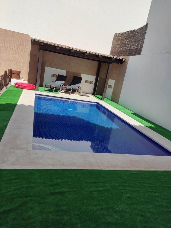 Villa Casa Vega Фуeнхирола Екстериор снимка