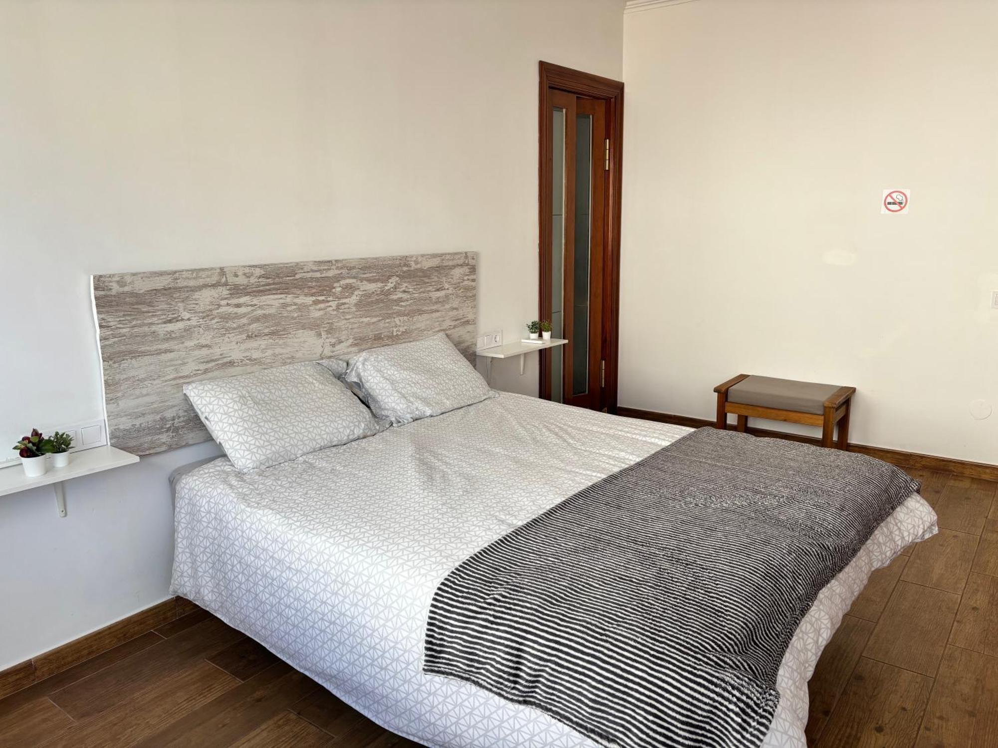Villa Casa Vega Фуeнхирола Екстериор снимка